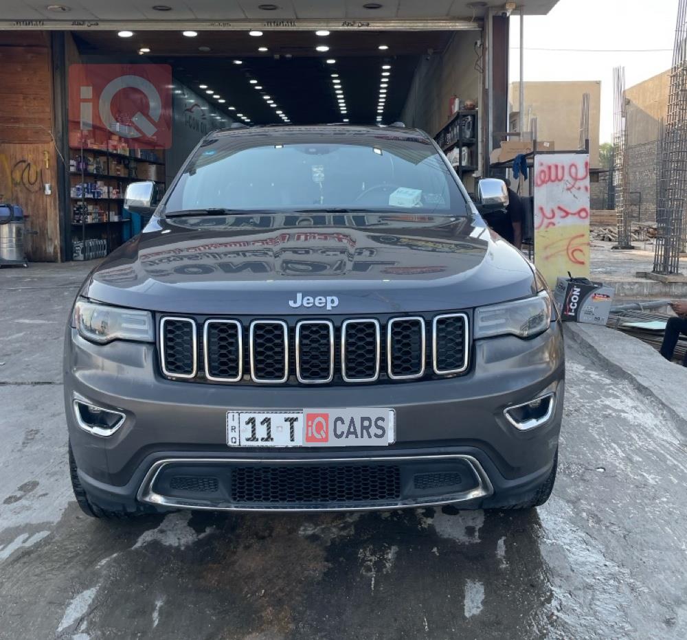 جیپ گراند شیرۆکی